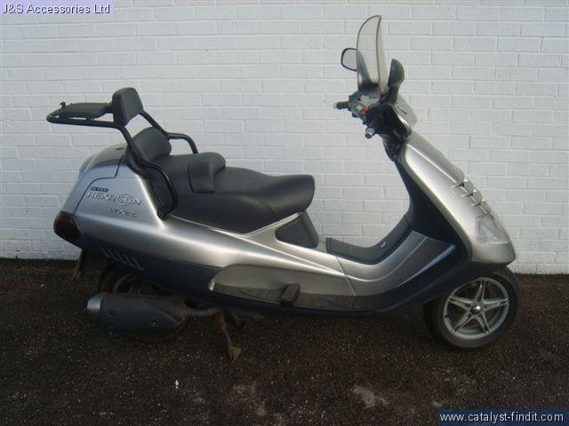 Piaggio Hexagon 125