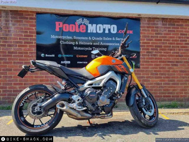 Yamaha MT-09 2014 motorcycle