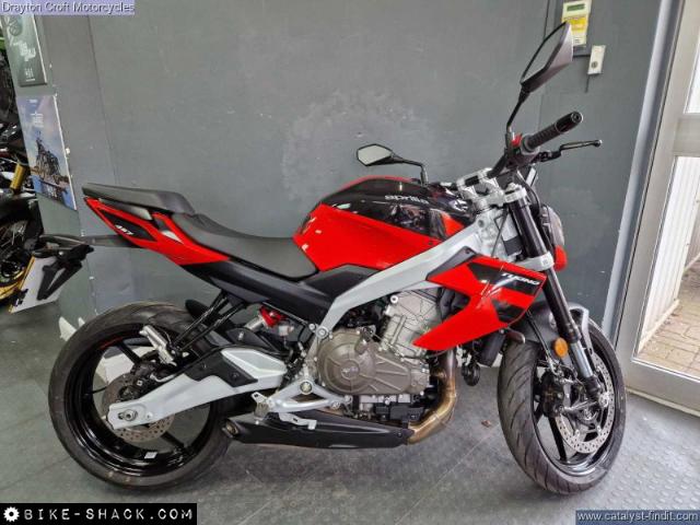 Aprilia Tuono 457 2025 motorcycle