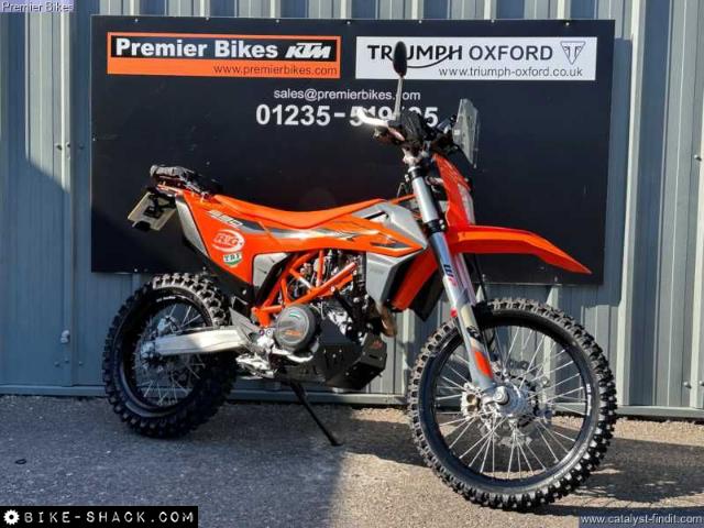KTM Enduro 690 2024 motorcycle