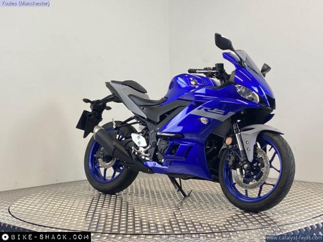 Yamaha YZF-R3 2022 motorcycle