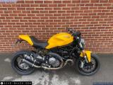 Ducati Monster 821 2017 motorcycle #2