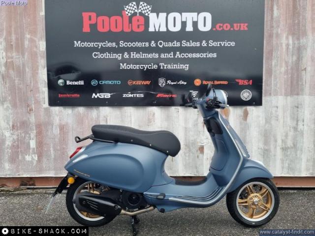 Piaggio Vespa Primavera 125 2025 motorcycle
