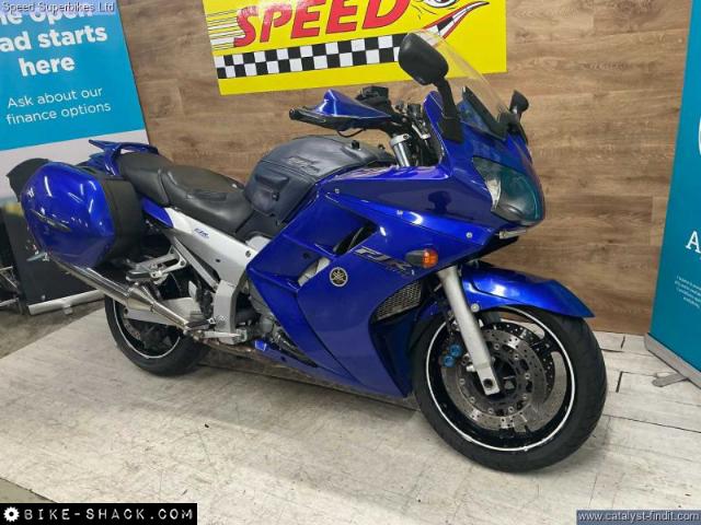 Yamaha FJR1300 2002 motorcycle