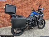 Triumph Tiger 800 2016 motorcycle #2