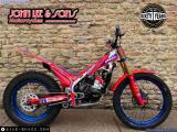 Beta Evo 300 2024 motorcycle #2