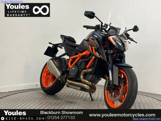 KTM 1290 Superduke 2023 motorcycle