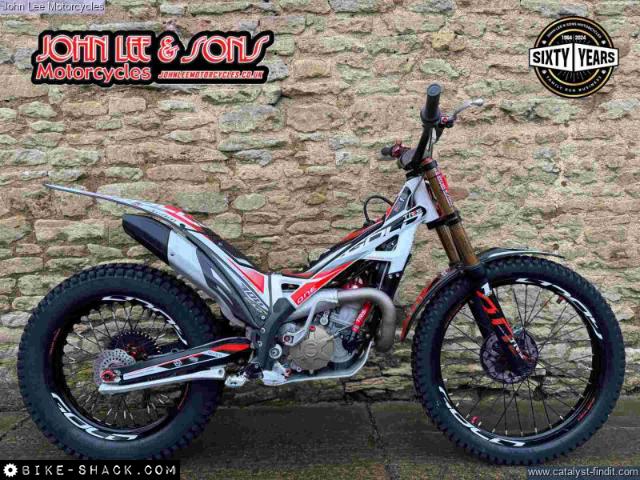 TRS One 300 2023 motorcycle