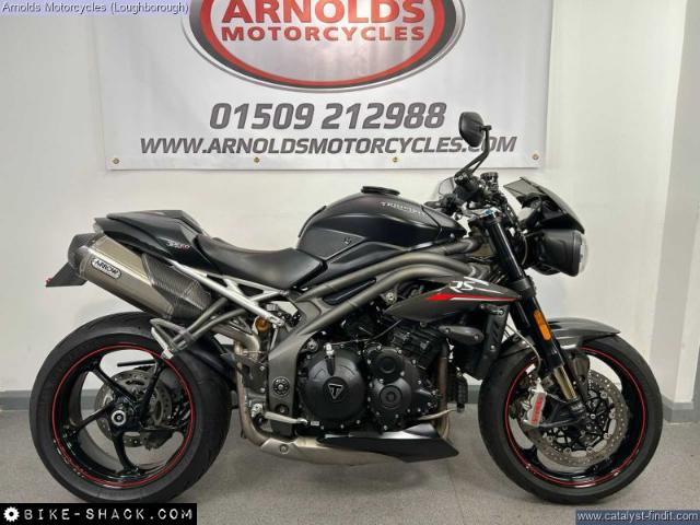 Triumph Speed Triple 1050 2018 motorcycle