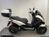 Piaggio MP3-300 2022 motorcycle #1