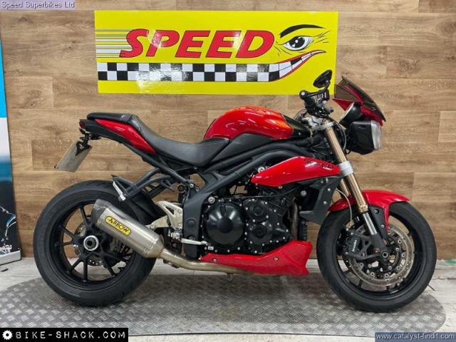 Triumph Speed Triple 1050 2011 motorcycle