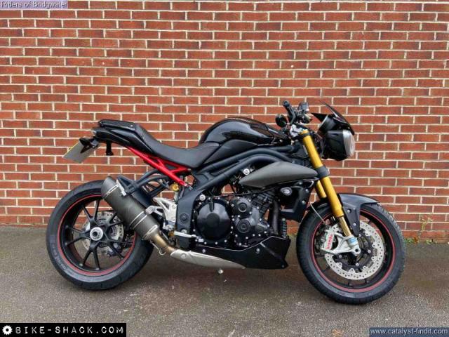 Triumph Speed Triple 1050 2014 motorcycle
