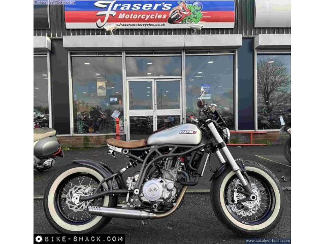 CCM Spitfire 600 2019 motorcycle