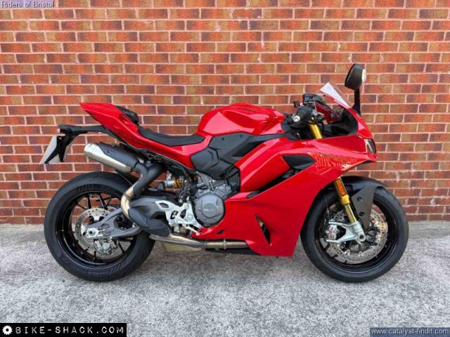 Ducati Panigale V2 890 2026 motorcycle