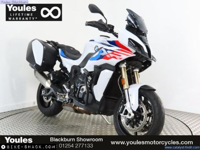 BMW S1000XR 2023 motorcycle
