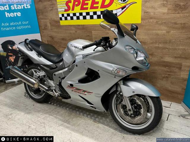 Kawasaki ZZR1200 2002 motorcycle