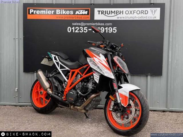 KTM 1290 Superduke 2019 motorcycle