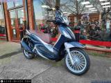 Piaggio Beverly 300 2021 motorcycle #3