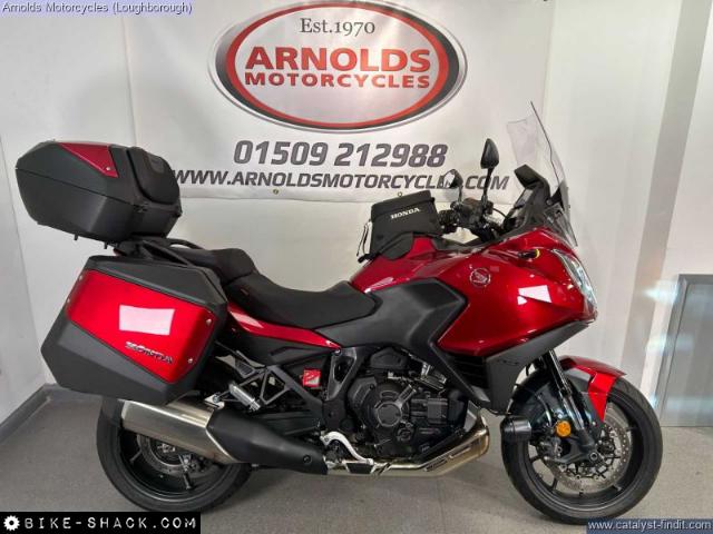Honda NT1100 2024 motorcycle
