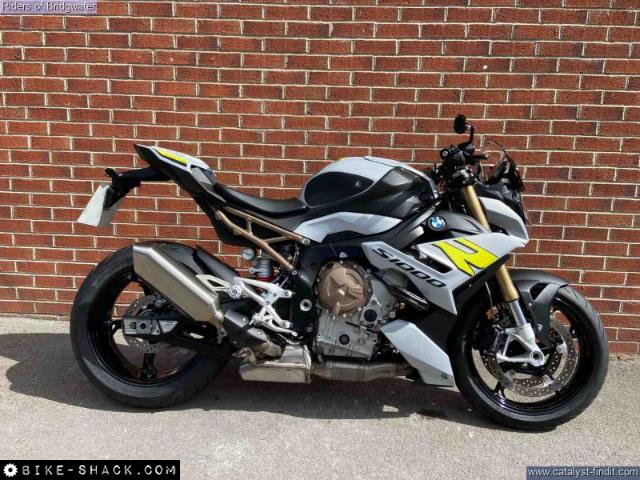 BMW S1000R 2021 motorcycle