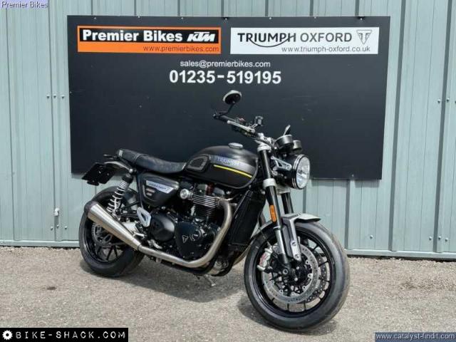 Triumph Speed Twin 1200 2022 motorcycle