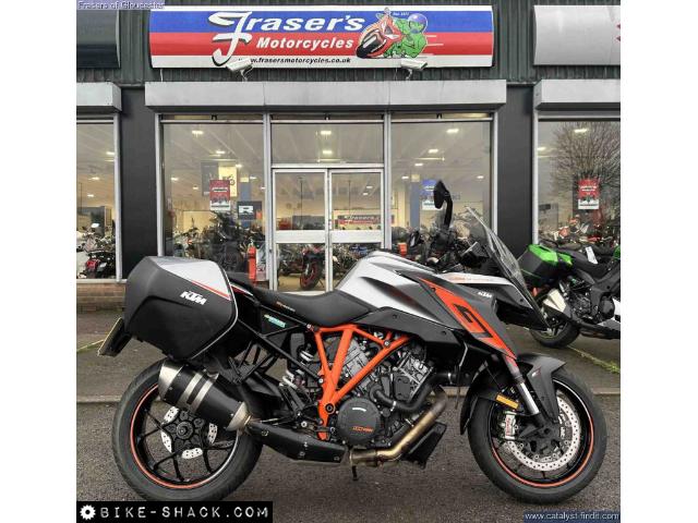 KTM 1290 Superduke 2017 motorcycle