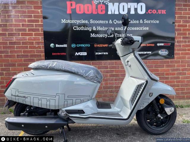 Lambretta X300 2025 motorcycle