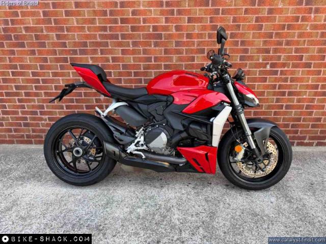 Ducati Streetfighter V2 950 2022 motorcycle