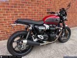 Triumph Speed Twin 1200 2020 motorcycle #3