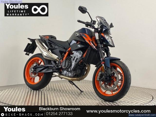 KTM 890 Duke 2024 motorcycle