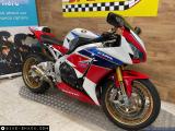 Honda CBR1000RR Fireblade 2016 motorcycle #2