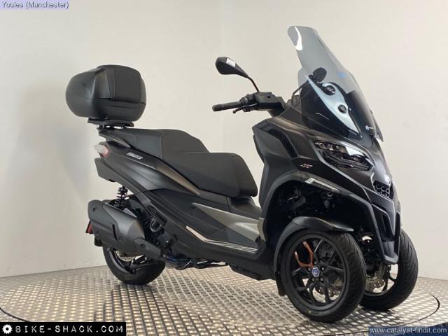 Piaggio MP3-530 2023 motorcycle