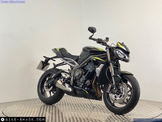 Triumph Street Triple 765 2022 motorcycle