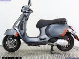 Piaggio Vespa GTS 300 2024 motorcycle #4