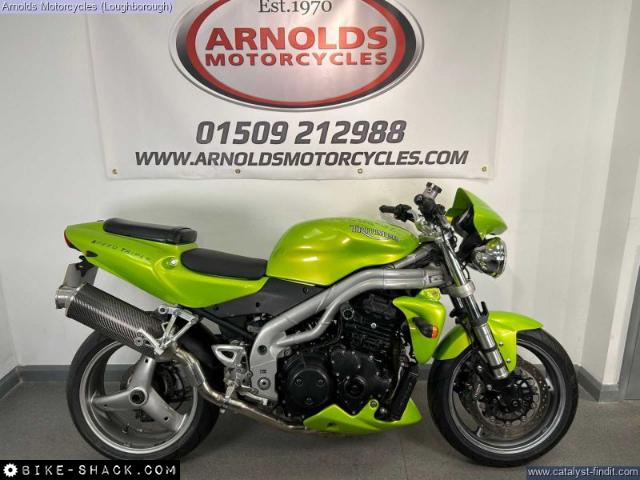Triumph Speed Triple 955 2004 motorcycle