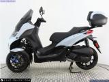 Piaggio MP3-310 2025 motorcycle #4
