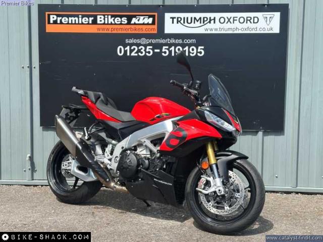 Aprilia Tuono 1100 2025 motorcycle