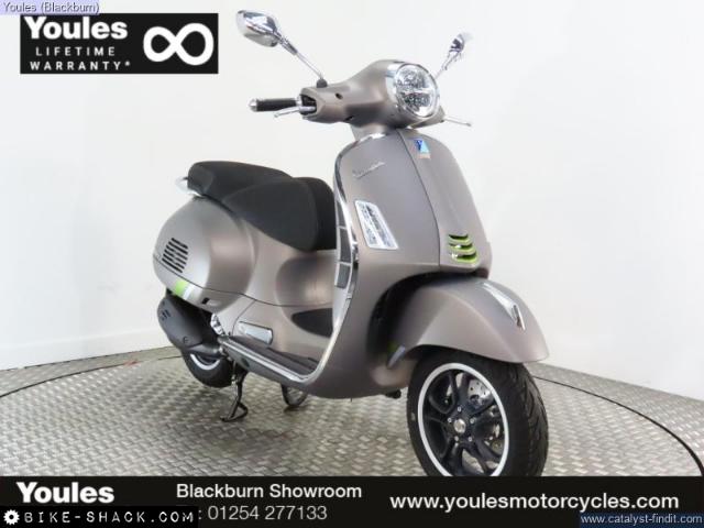 Piaggio Vespa GTS 310 2026 motorcycle