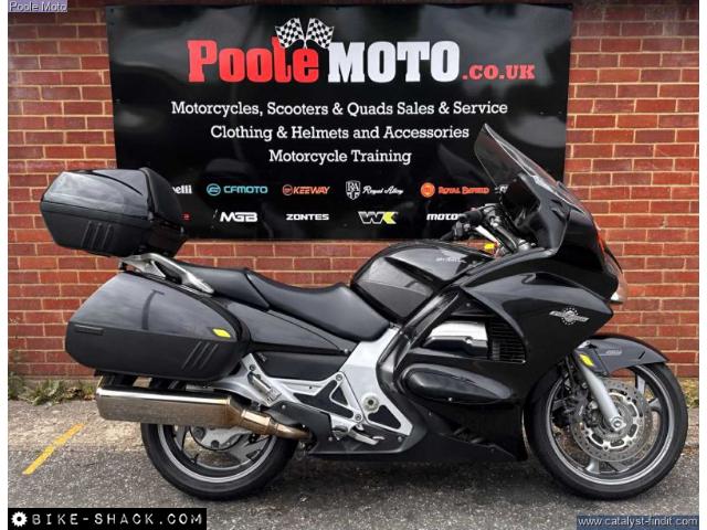 Honda ST1300 Pan European 2011 motorcycle