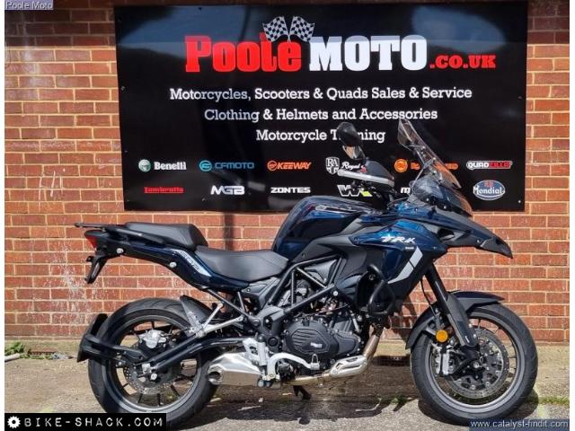 Benelli TRK 502 2022 motorcycle