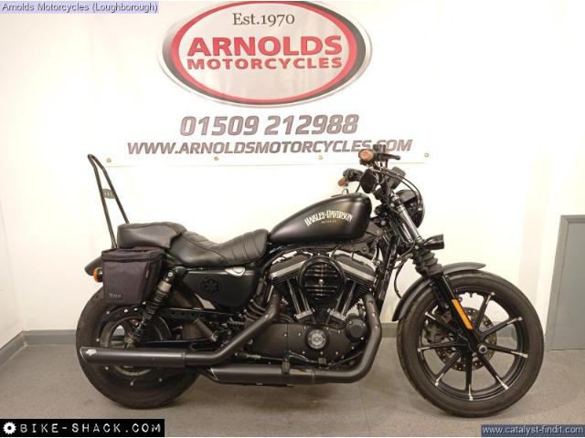 Harley-Davidson XL883 Sportster 2016 motorcycle