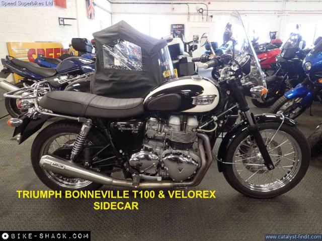 Triumph Bonneville T100 865 2009 motorcycle