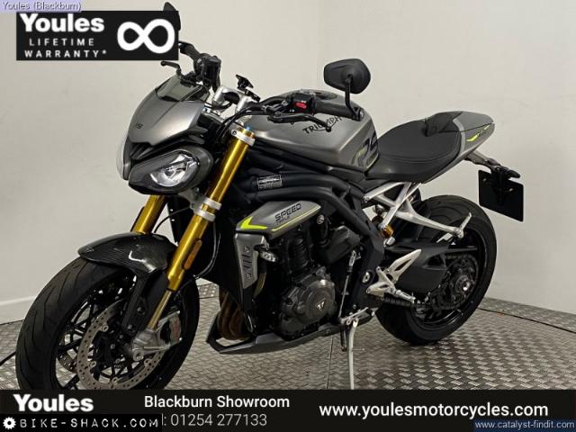 Triumph Speed Triple 1200 2021 motorcycle