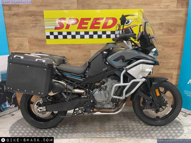 CF Moto 800MT 2024 motorcycle