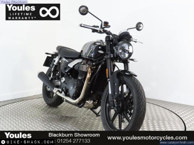 Triumph Speed Twin 900 2025 motorcycle