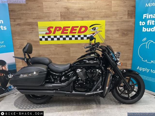 Suzuki VL1500 Intruder 2015 motorcycle