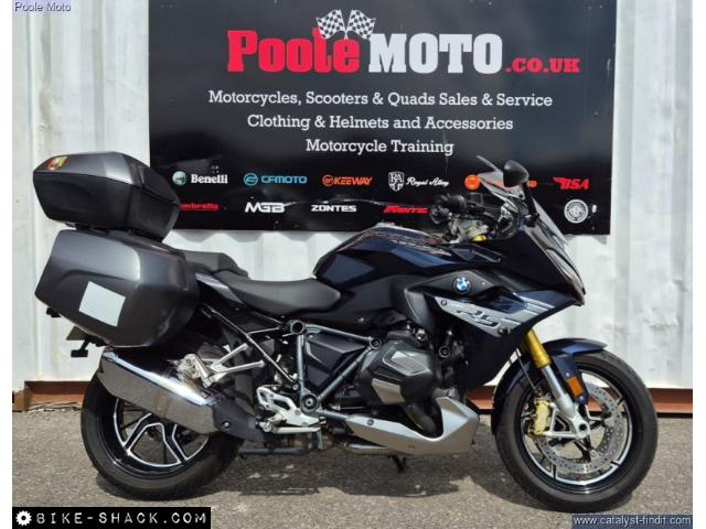 BMW R1250RS 2019 motorcycle