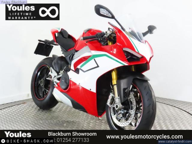 Ducati Panigale V4S 1100 2018 motorcycle