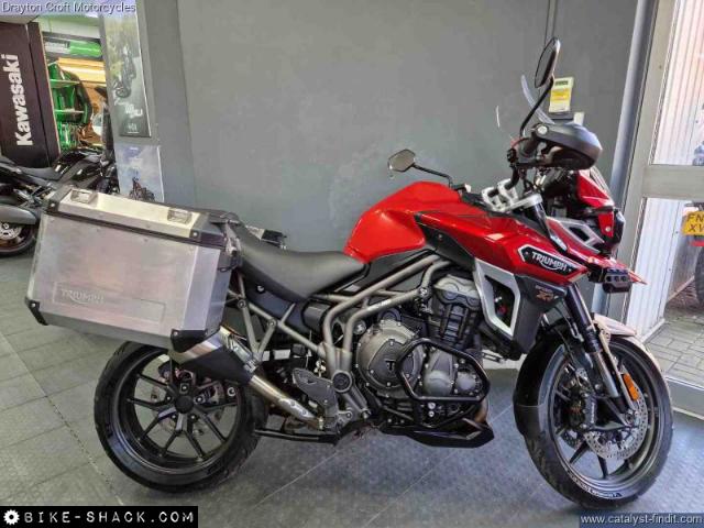 Triumph Tiger 1200 2016 motorcycle