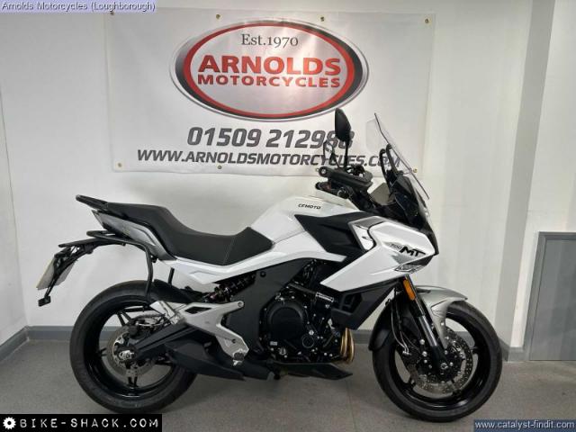 CF Moto 700MT 2024 motorcycle